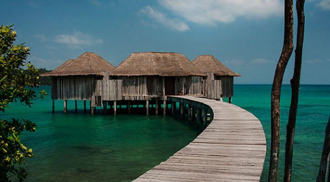 Villas on Stilts Honeymoon destinations Asia, villas on stilts