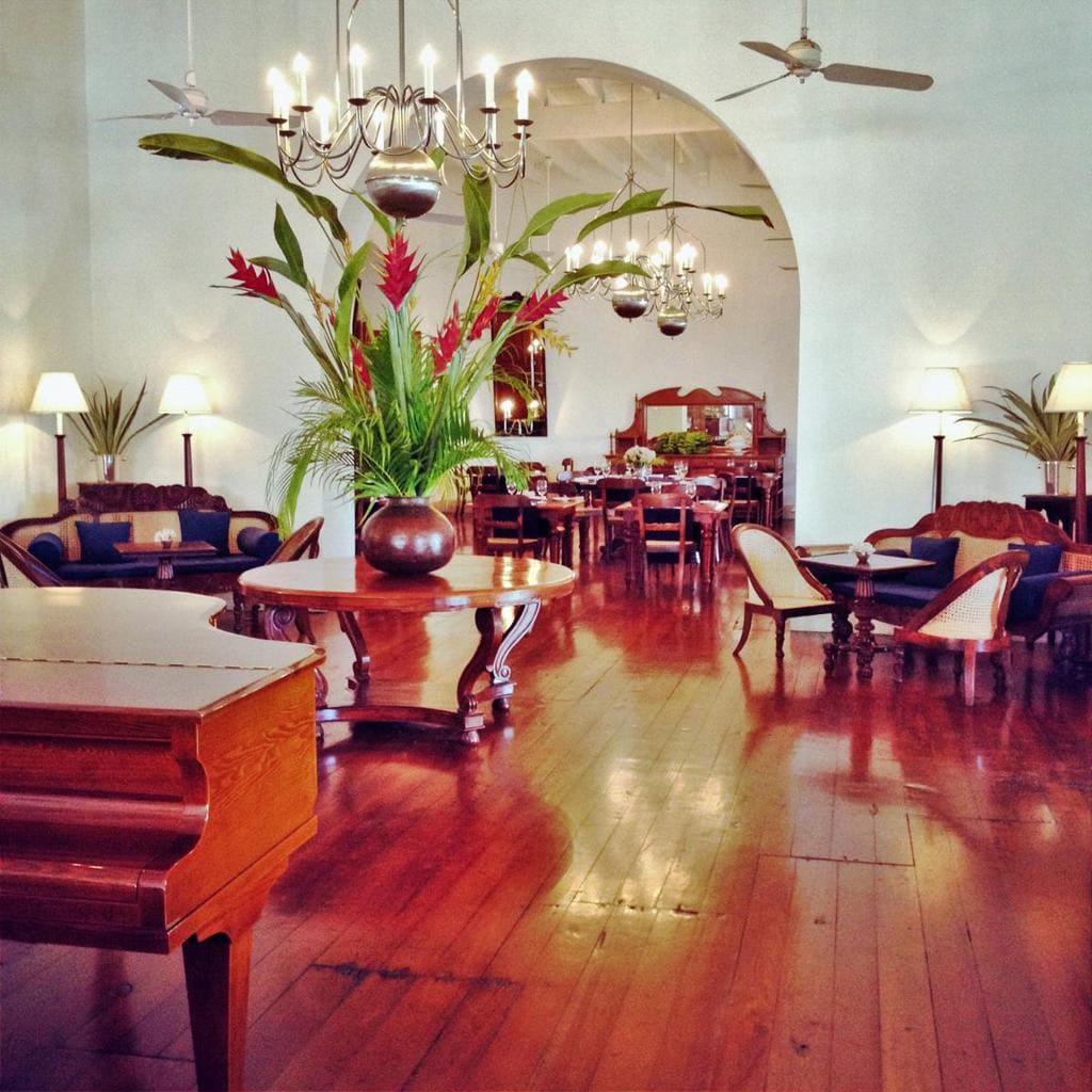 Amangalla dining room