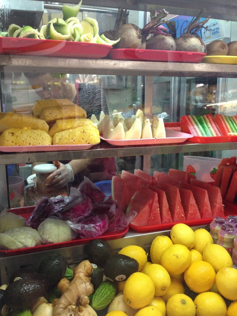 Fresh fruit juice stall at Tiong Bahru Market
