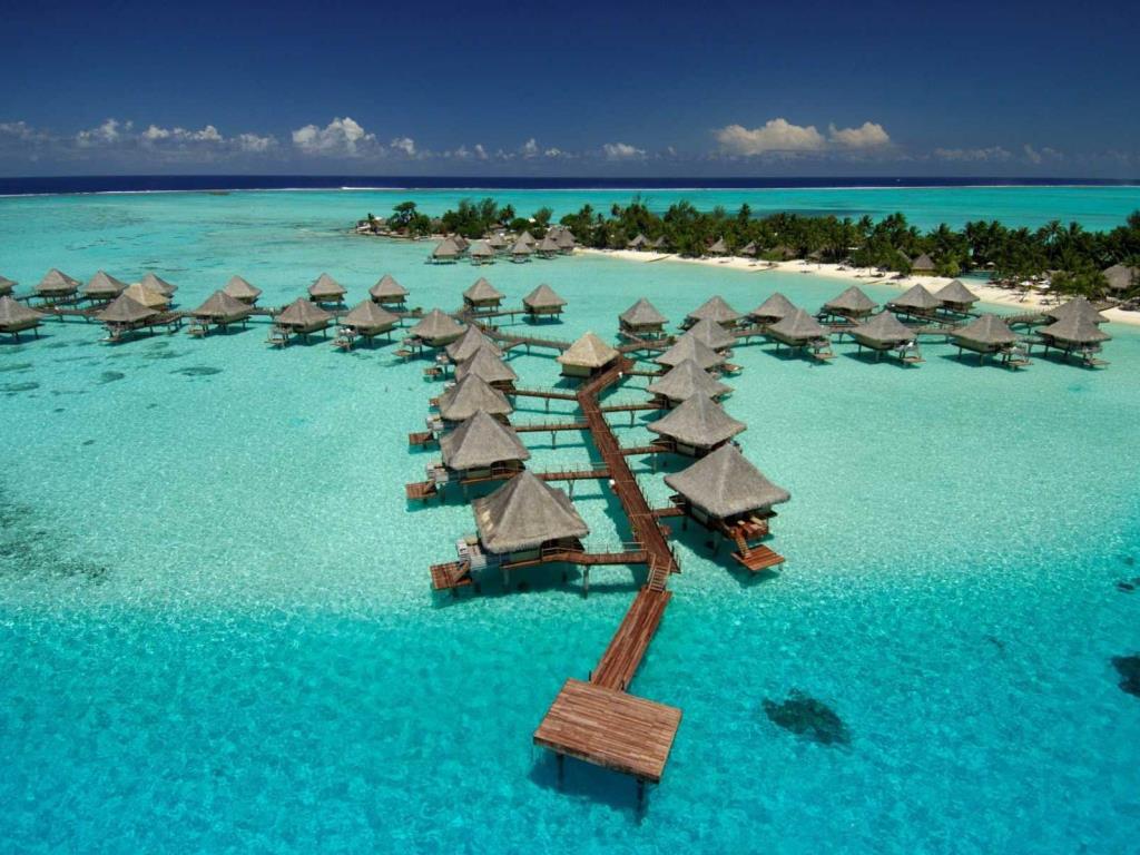 InterContinental Bora Bora Le Moana Resort