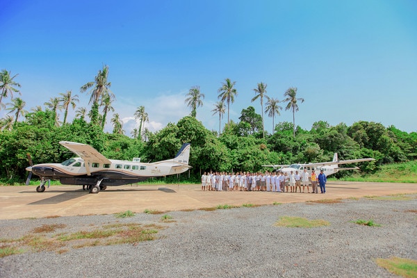 Soneva Kiri private plane