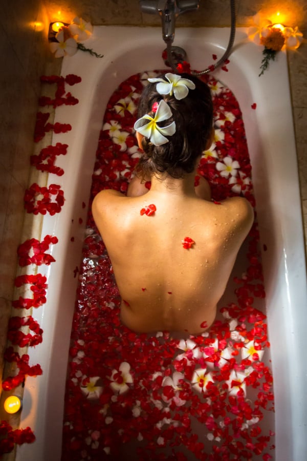 Flower bath