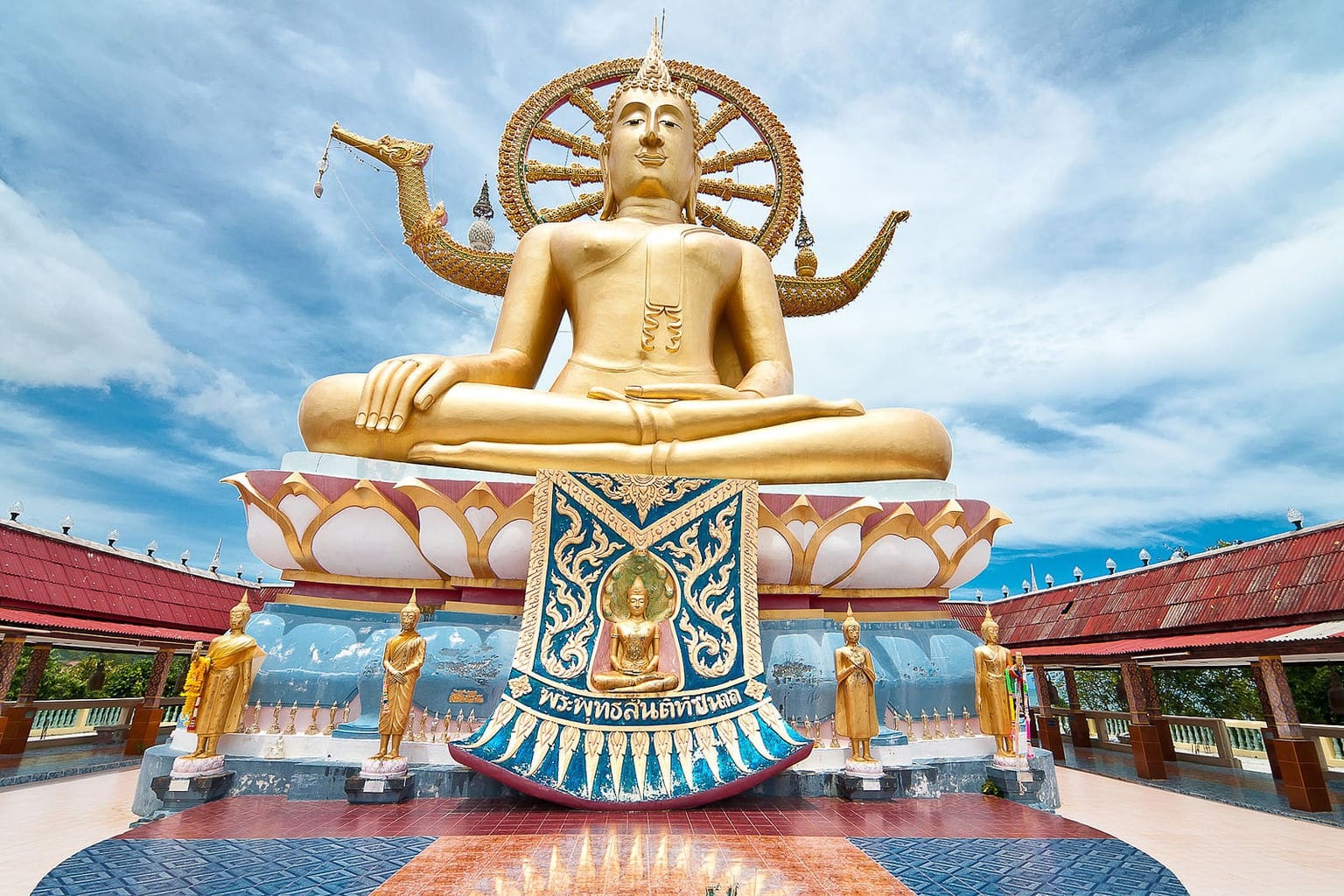 Big Buddha at Wat Phra Yai