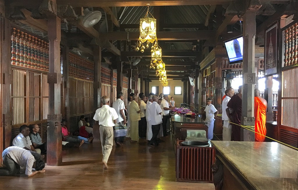 Tooth relic room