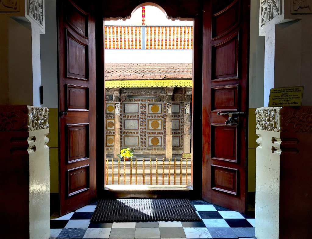 Door at Kandy Royal Palace complex