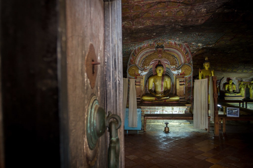 Dambulla Cave Temple