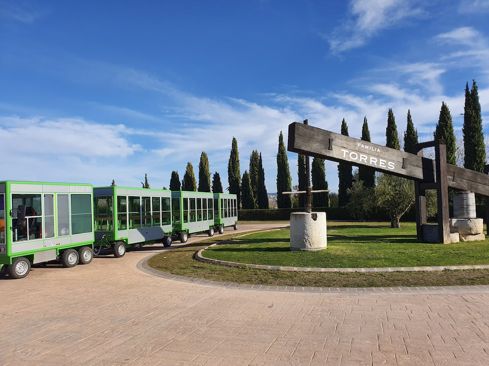 Familia Torres visitor center