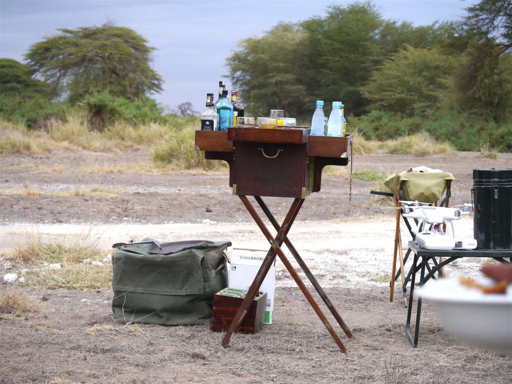 Safari drinks chest