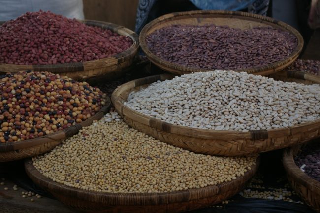 Sourcing local food at Mzuzu market