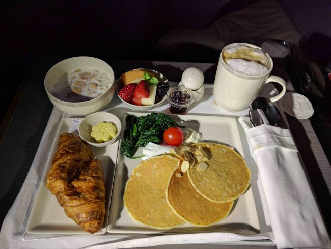 Breakfast on the Singapore Airlines A350