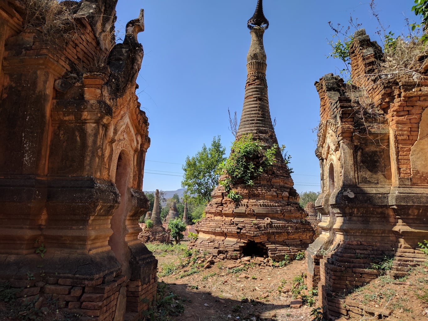 Ancient In Dein Stupas