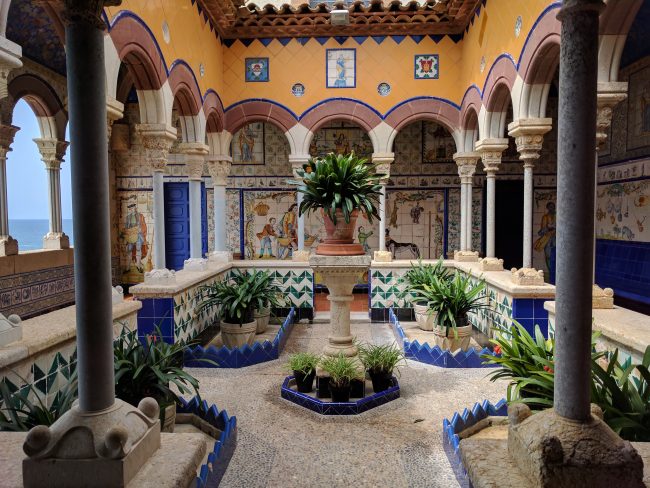 Palau Maricel courtyard