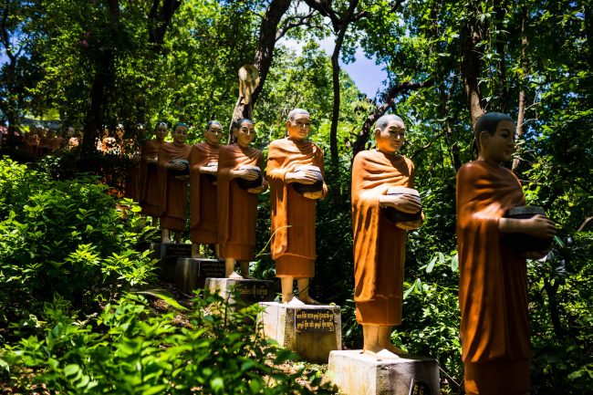 Thousands of buddhas