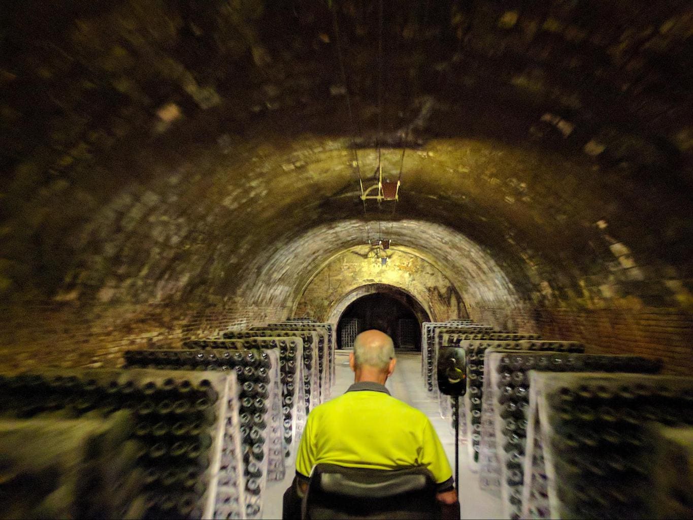 Tunnel train tour