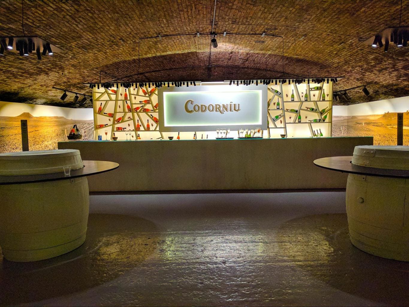 Codorniu's bar