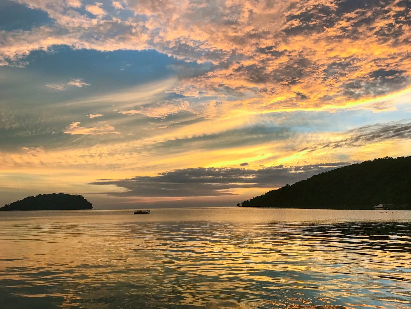 Sunset at Manukan island Resort