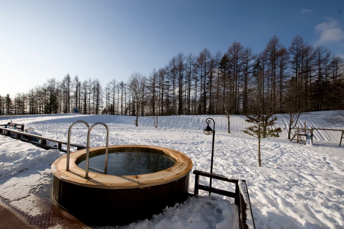 Niseko outdoor onsen