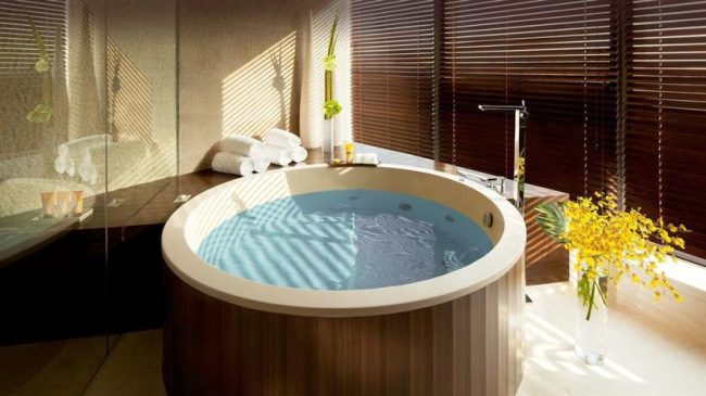 Altira Macau jacuzzi