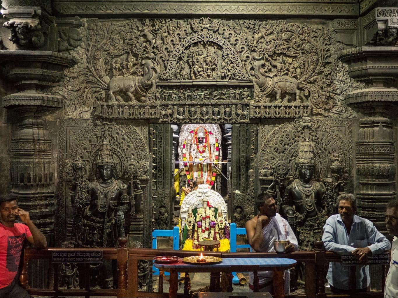 Belur Chennakeshava Temple Sanctum