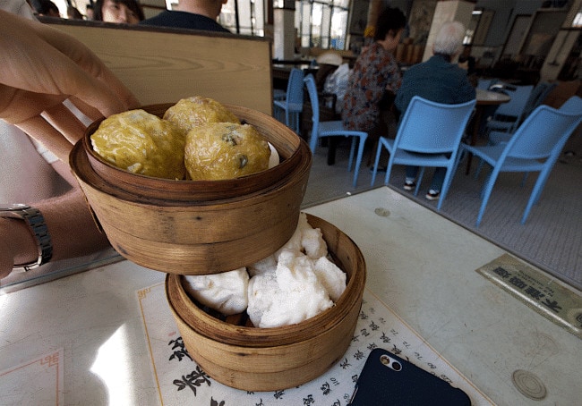 Dim sum at Lung Wah tea House