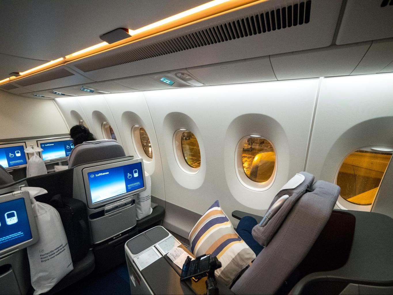 The last two rows of Business Class on Lufthansa A350 in a separate semi-cabin