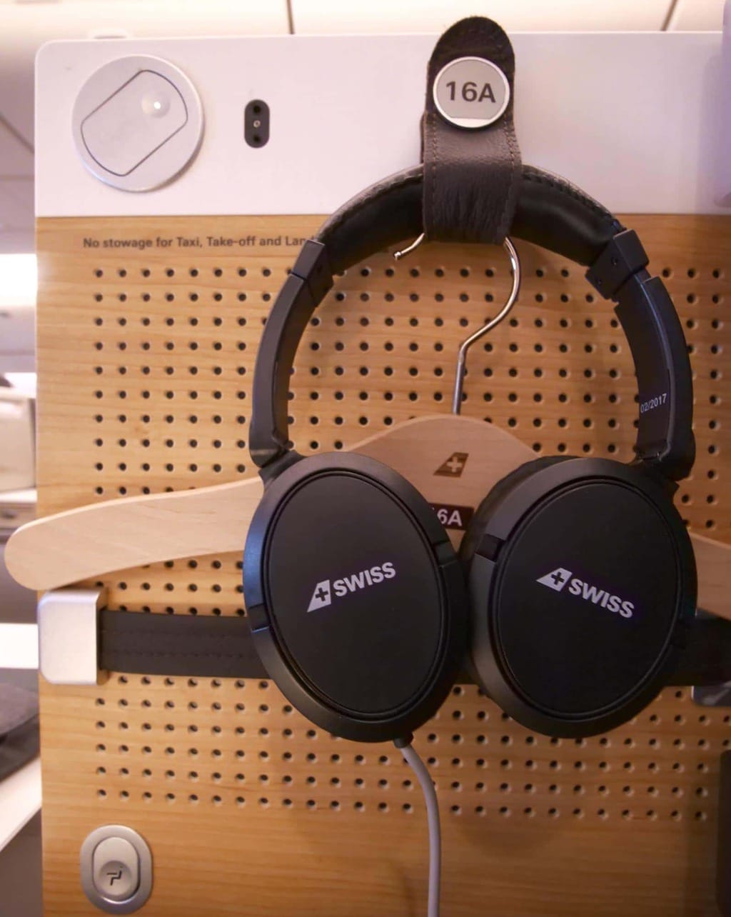Noise cancelling headsets on Swiss Business Class