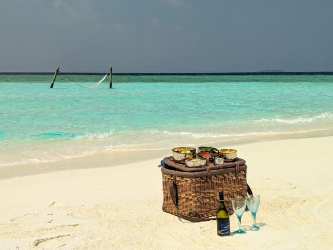 Picnic on the sandbank