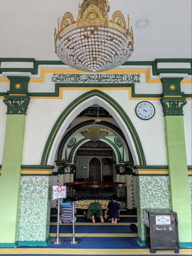 Abdul Gafoor Mosque interior