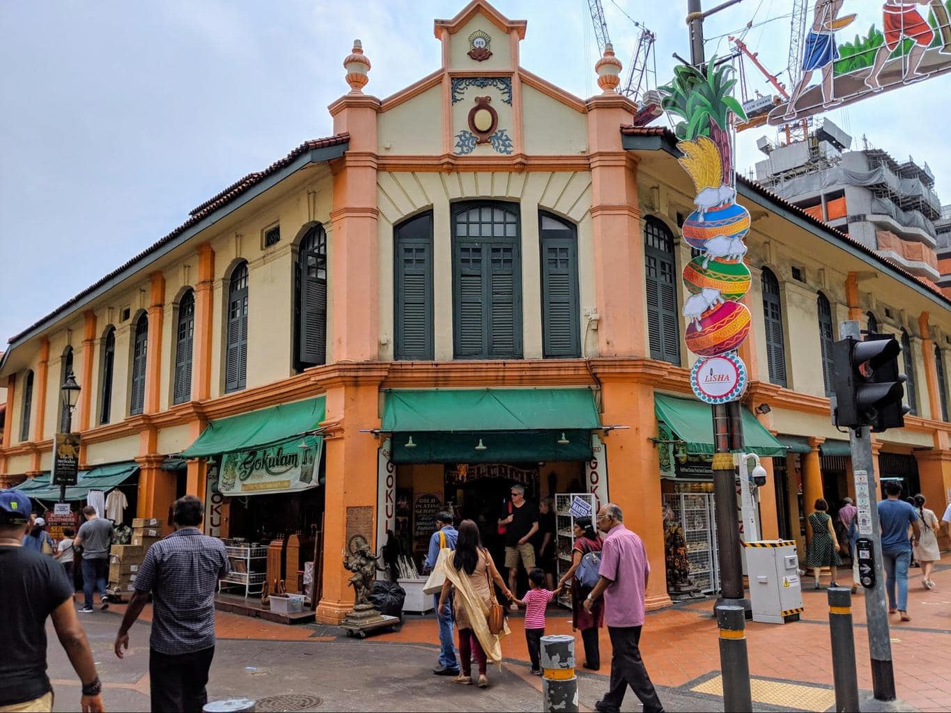 Free walking tours in Singapore Little India Arcade