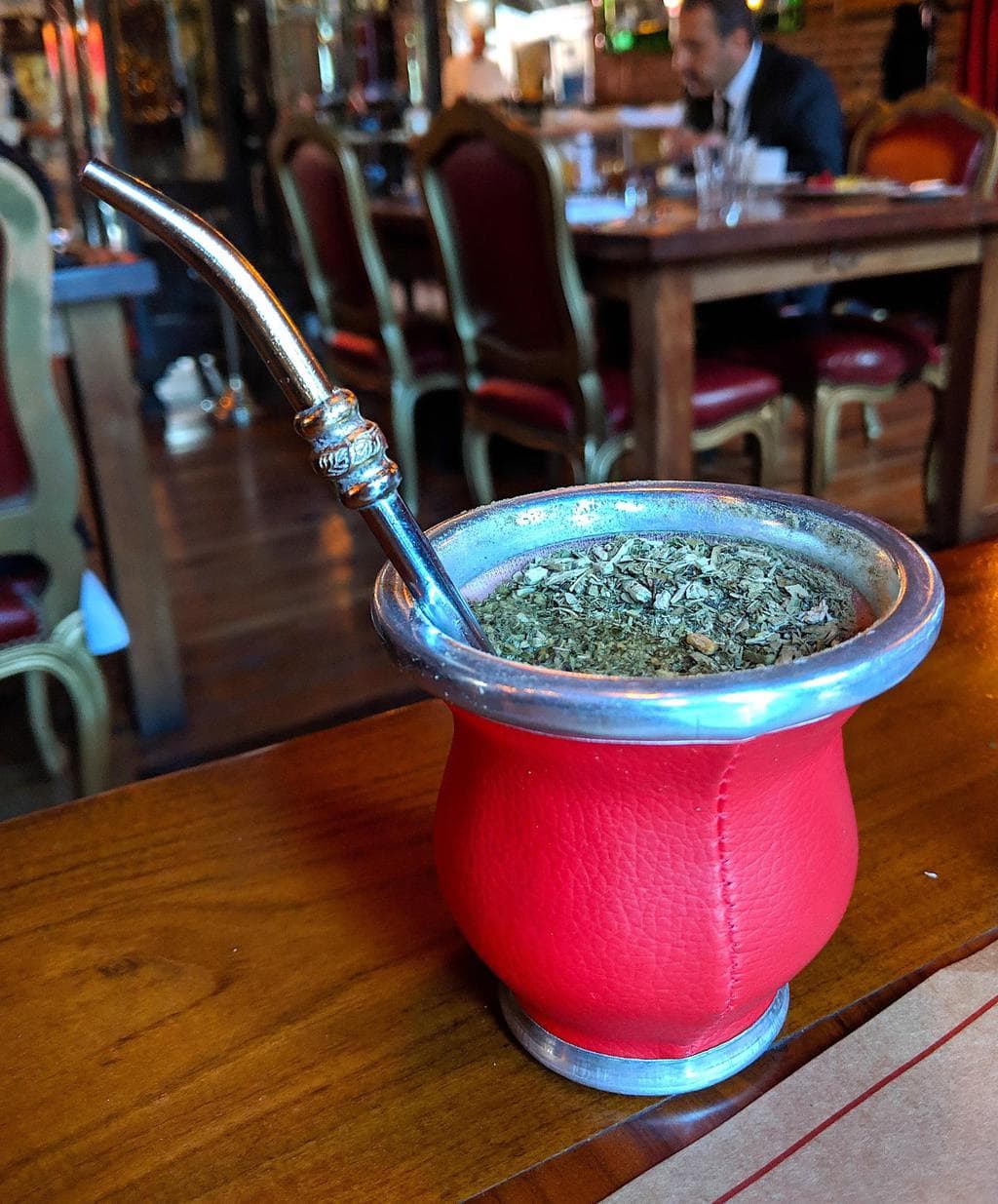 Mate herb, ceașcă și paie