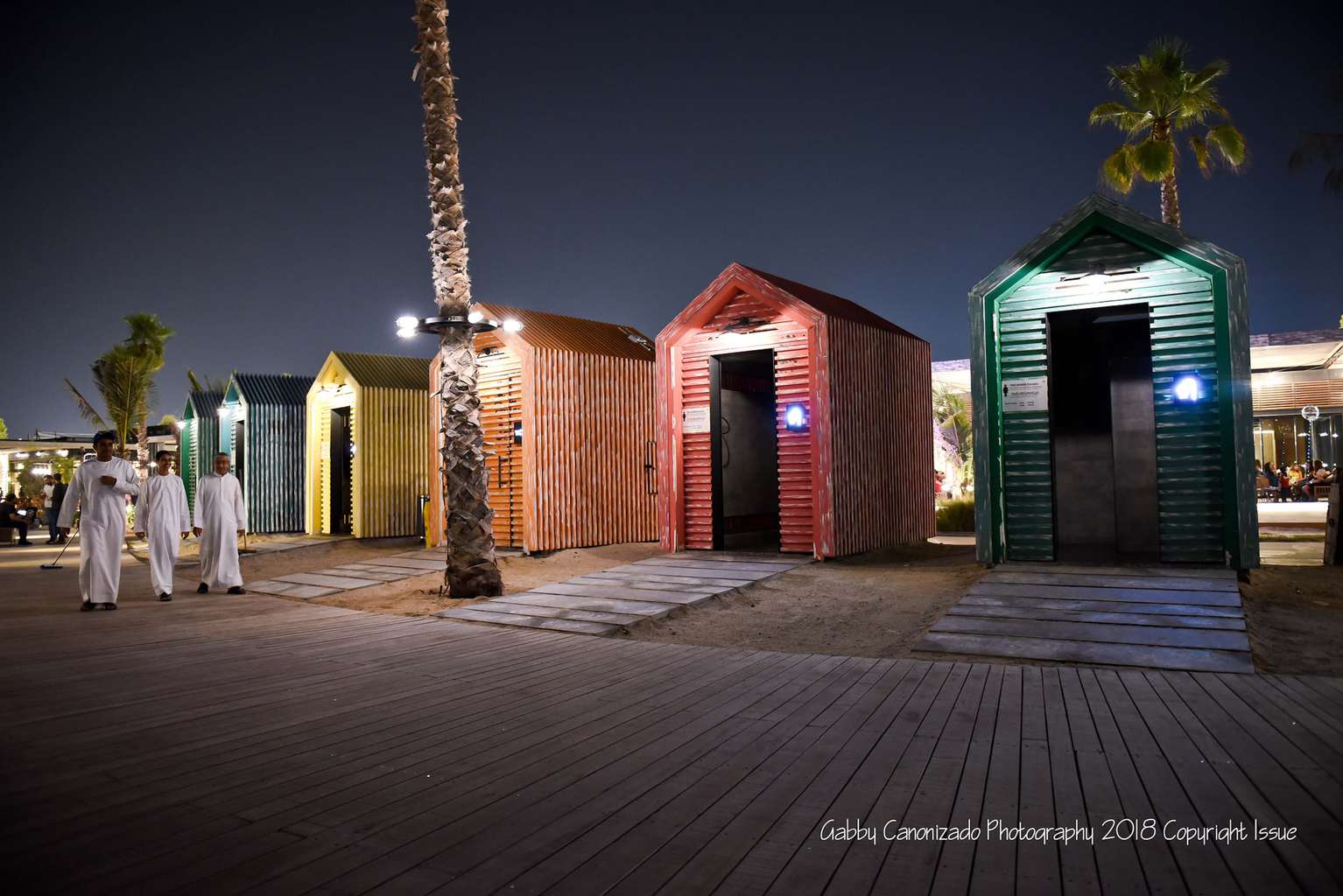 La Mer colorful changing rooms