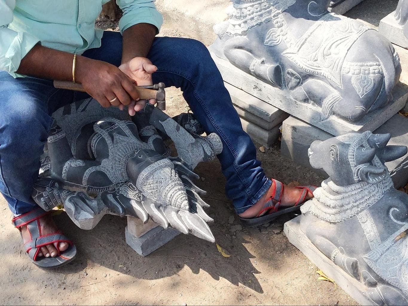 Ganga Arts sculpting