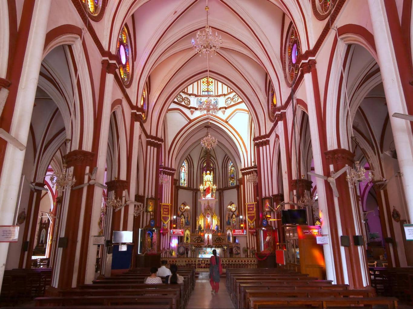 Sacred Heart Basilica interior