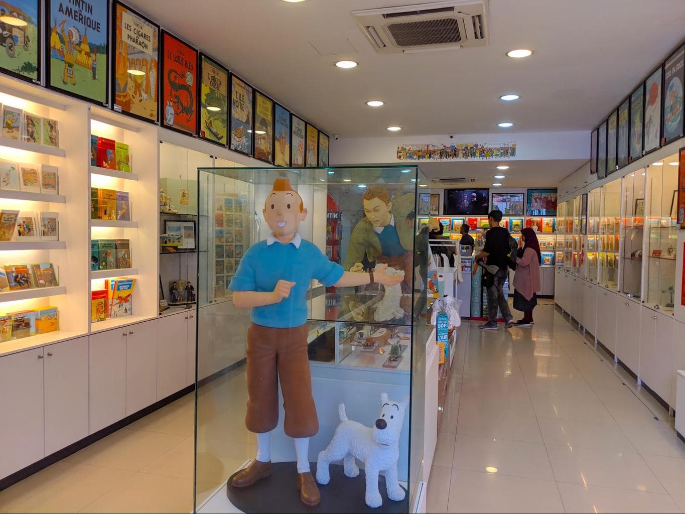 Tintin Shop interior