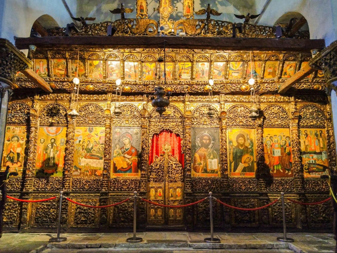 Iconostasis inside the Cathedral of the Assumption of St. Mary in Berat