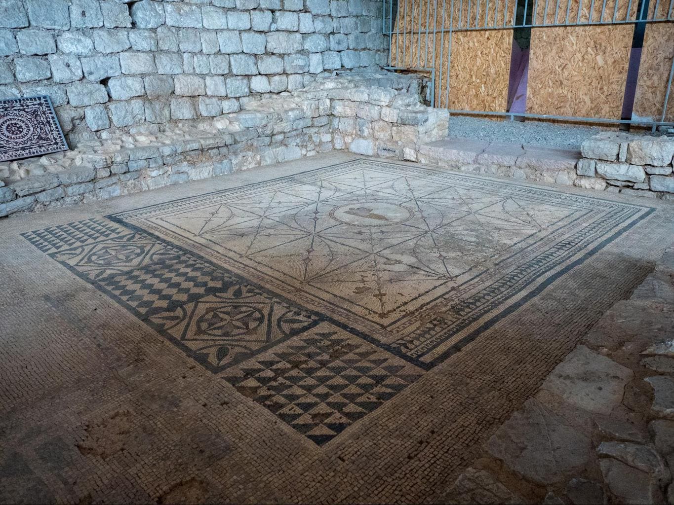 Roman villa of Risan floor mosaics