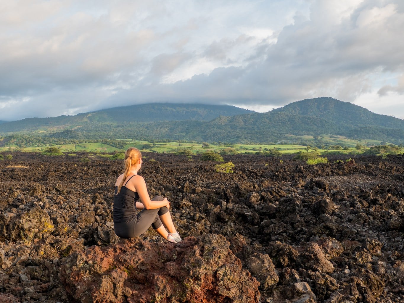 "Travel to El Salvador to see its volcanic landscapes"