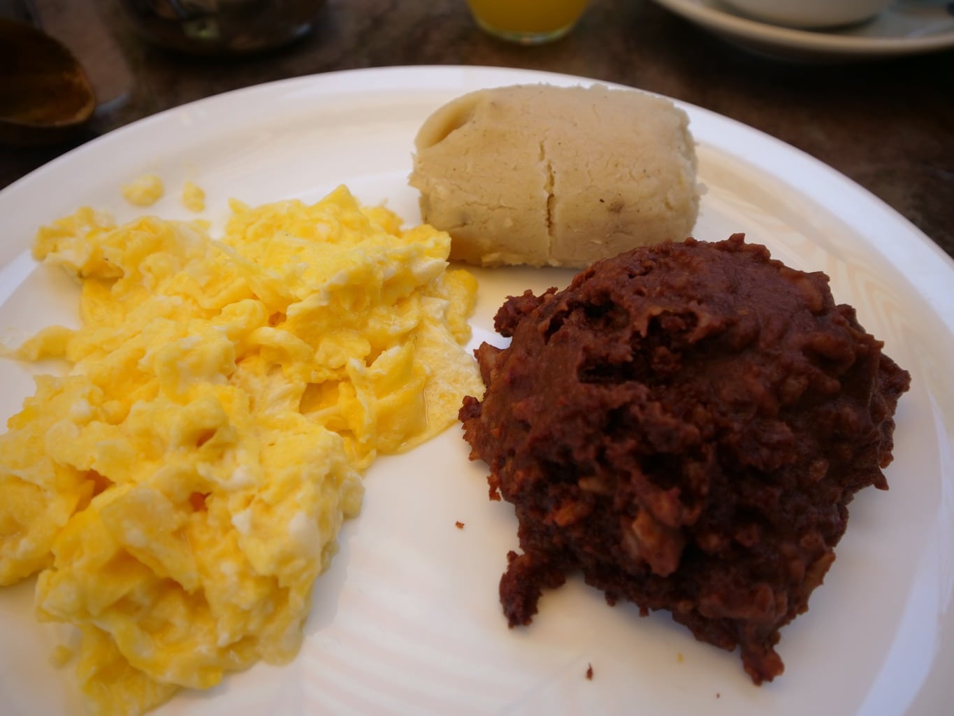 "Desayuno tipico Salvadoreno'