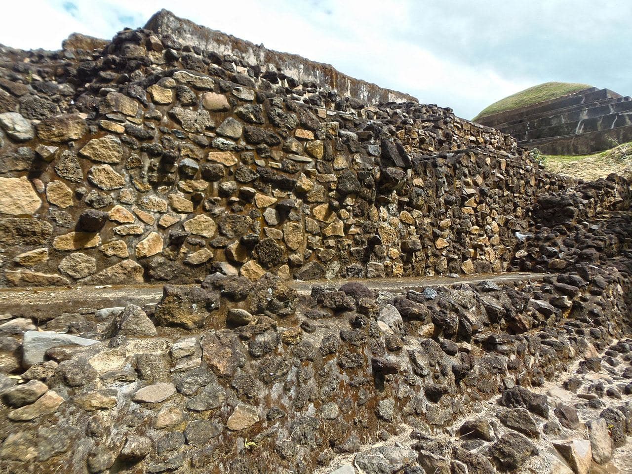 "The Mayan ruins of Tazumal"