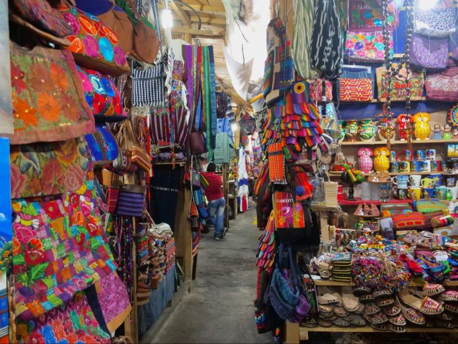 Mercado de Artesanias El Carmen 02