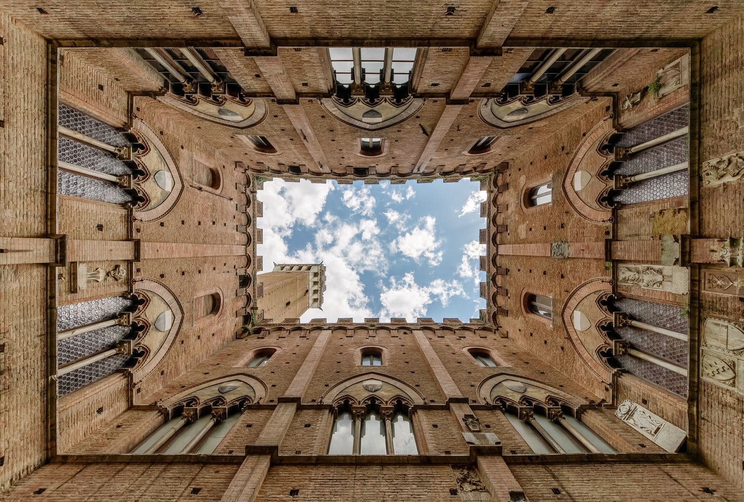 "Siena Photo by Matteo Kutufa on Unsplash"