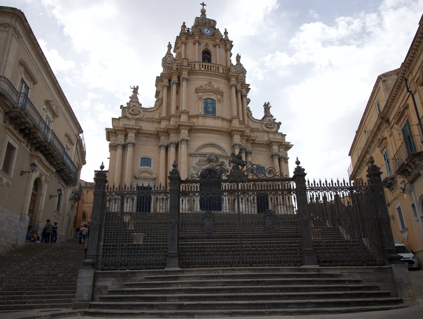 Ragusa St. Giorgio Cathedral 02