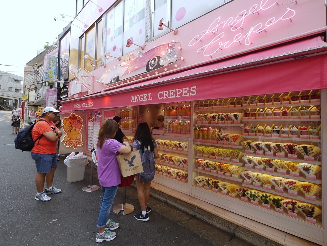 The long list of crepe variations in Japan’s Harajuku