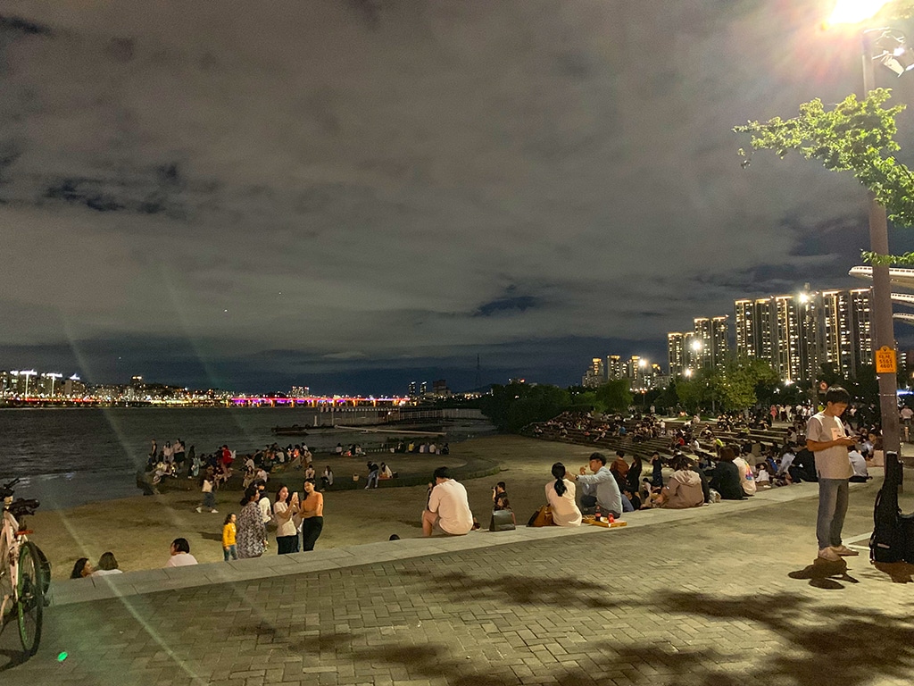 Area just after the Banpo bridge