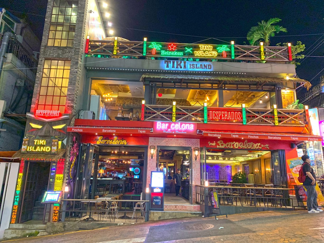 Rooftop bars in Itaewon