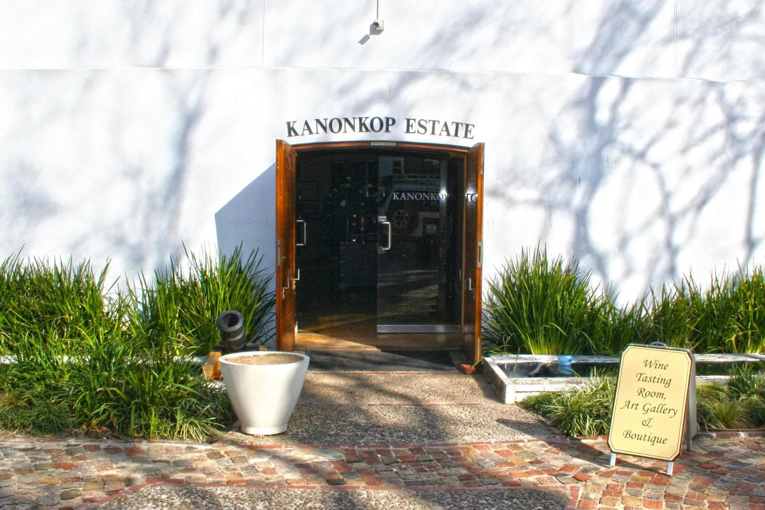 Entrance to Kanonkop