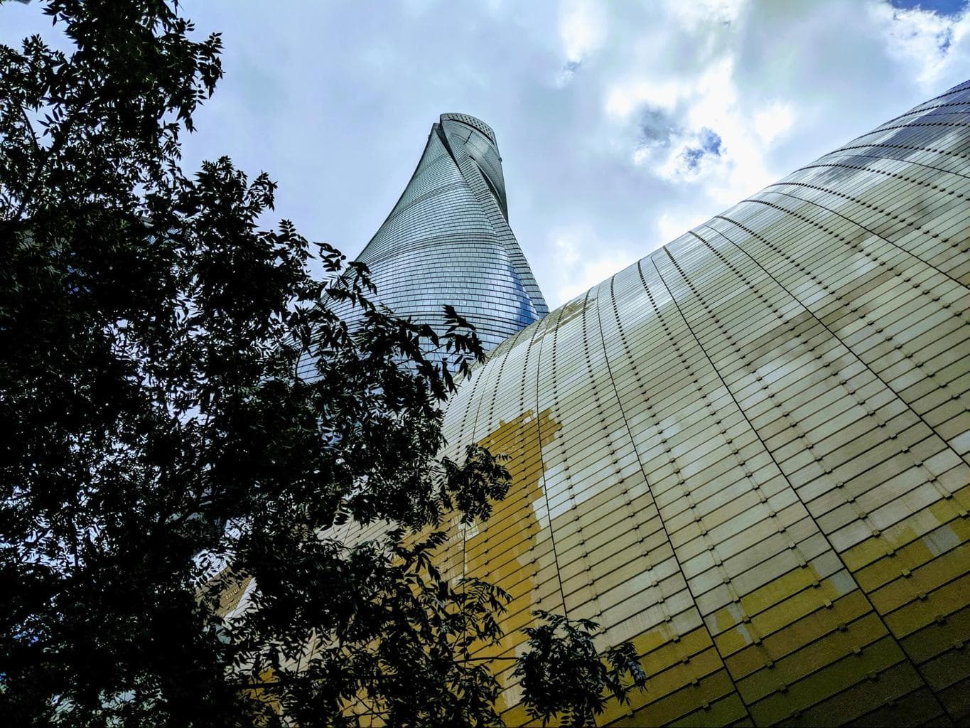 The Shanghai Tower from the ground