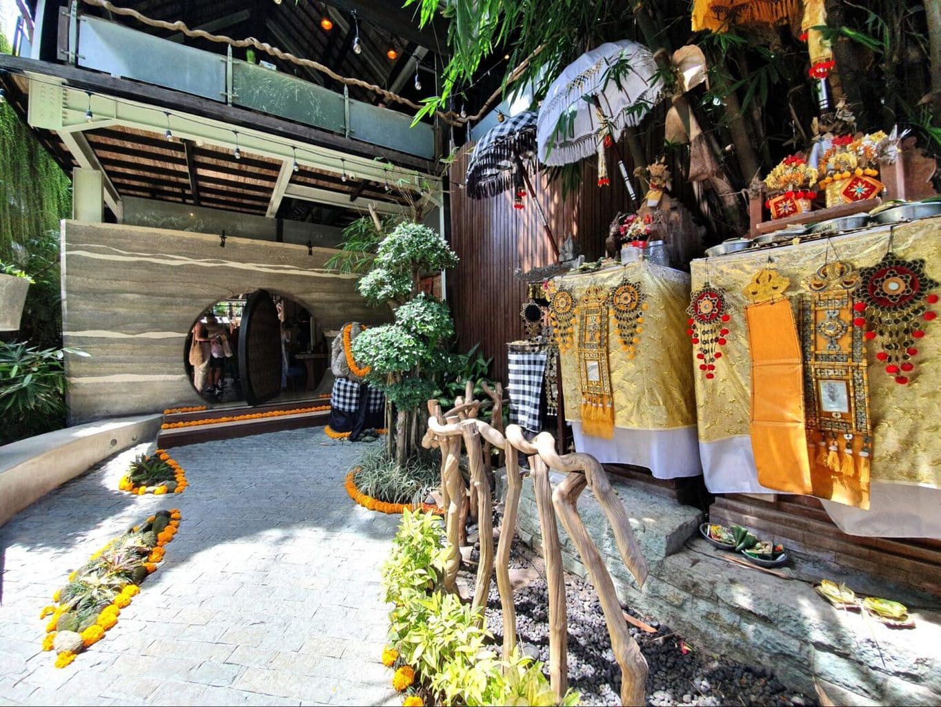 Best cafes in Ubud Vegan, vegetarian, raw and regular Once In A