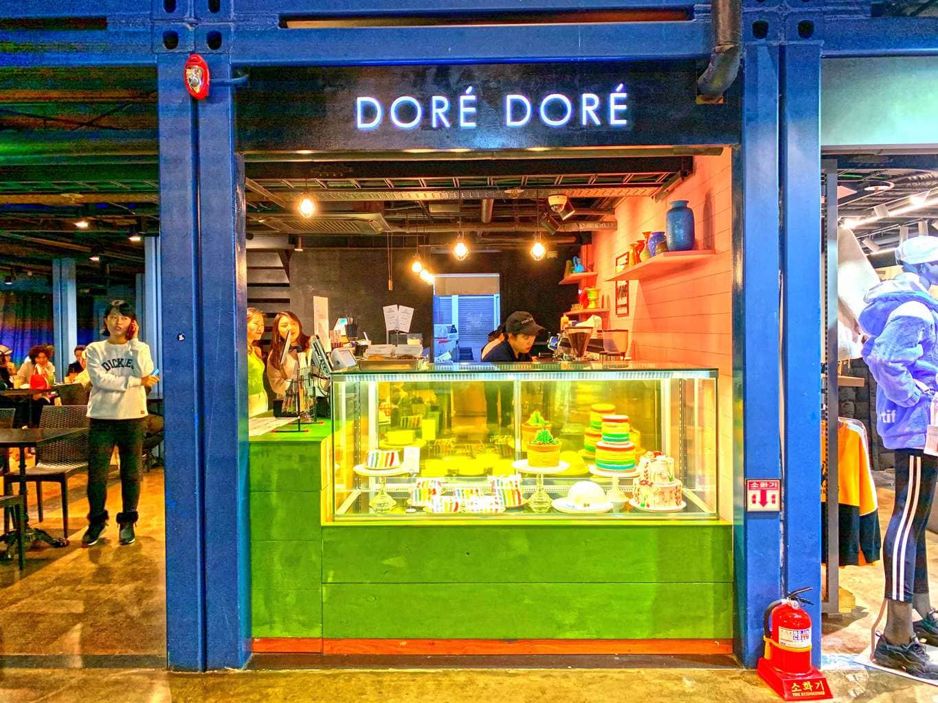 Dore Dore at Common Ground