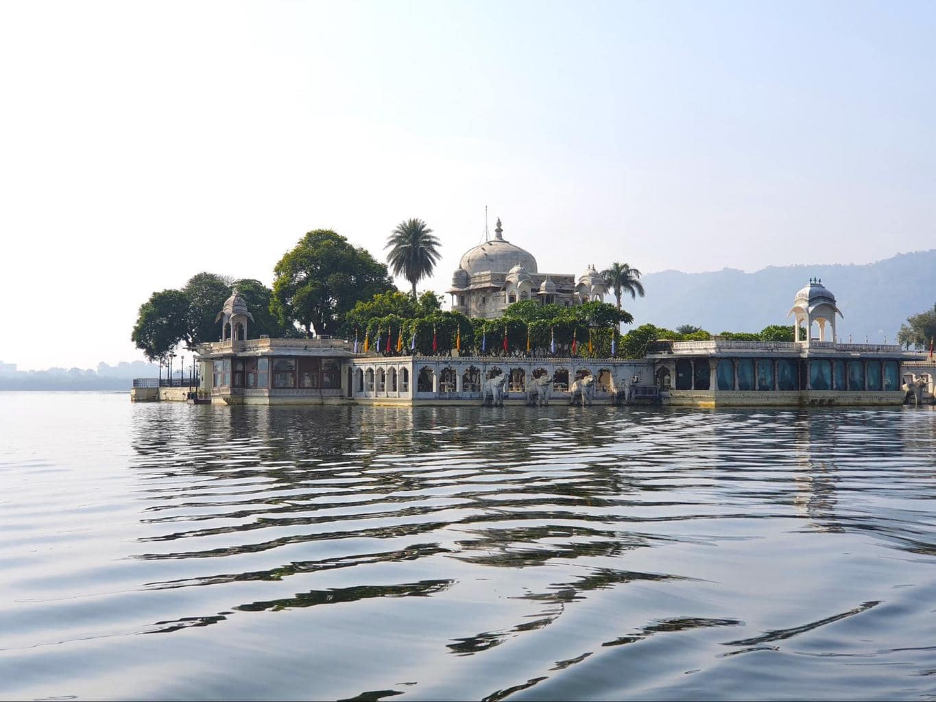 Jagmandir Palace from the water